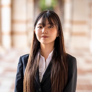 Keio University - Ami Aihara